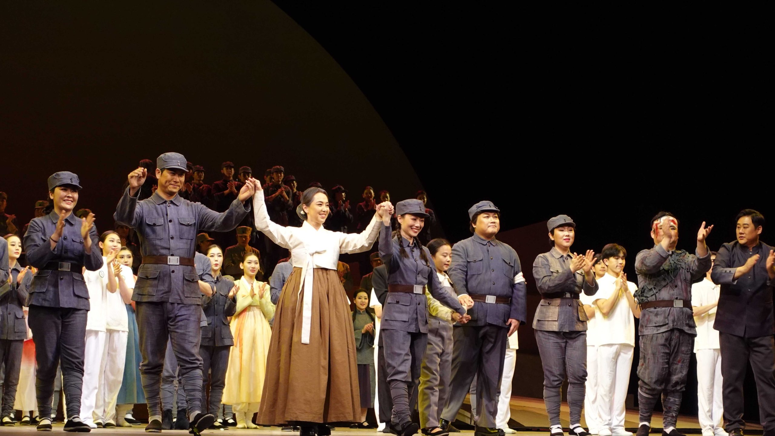 【哇音动态】原创民族歌舞剧「郑律成」在京演出圆满结束